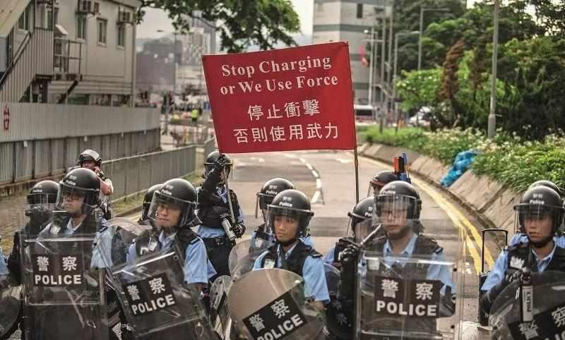 正当防卫3：革命之色