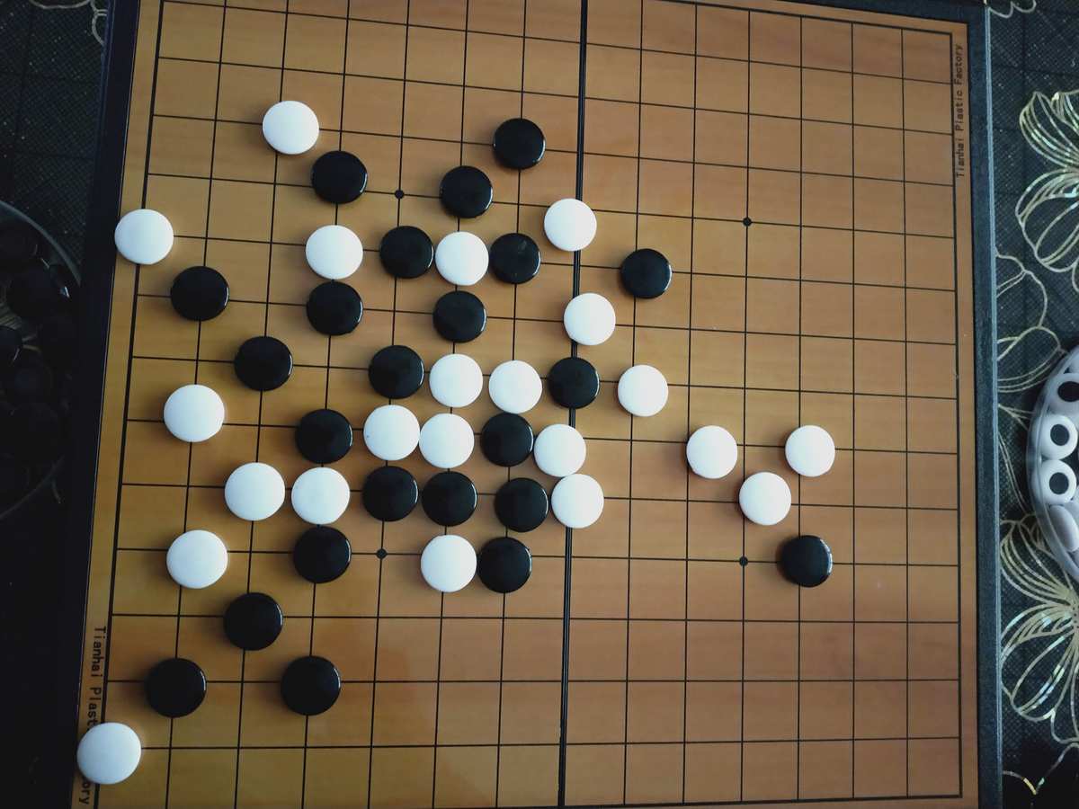 五子棋终结者怎么打败_五子棋终结者2_五子棋终结者