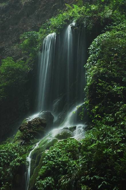 你便是那高山流水是什么歌_高山流水歌是京韵吗_高山流水歌是谁的作品