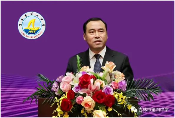 玩手机游戏能赚钱吗_偷偷玩手机游戏_玩手机游戏的好处