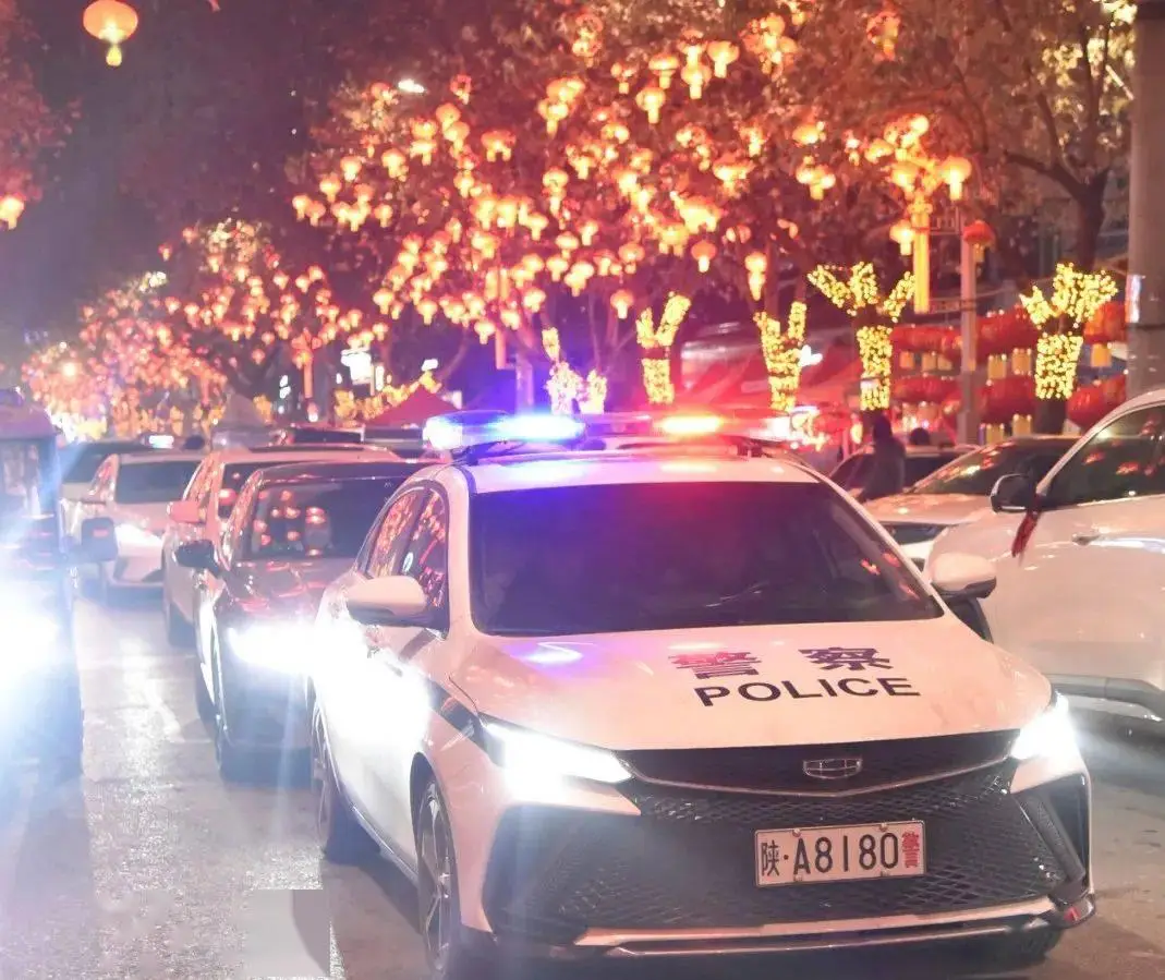 我要当警察游戏手机版下载_警察手机版下载中文版_警察游戏手机