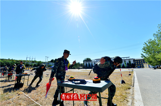 竞技类团队游戏_竞技中文团队版手机游戏有哪些_团队竞技的手机版中文游戏