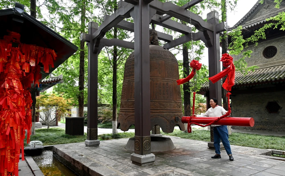 西安擎天手机游戏：探索古都，感受历史文化，体验战斗乐趣