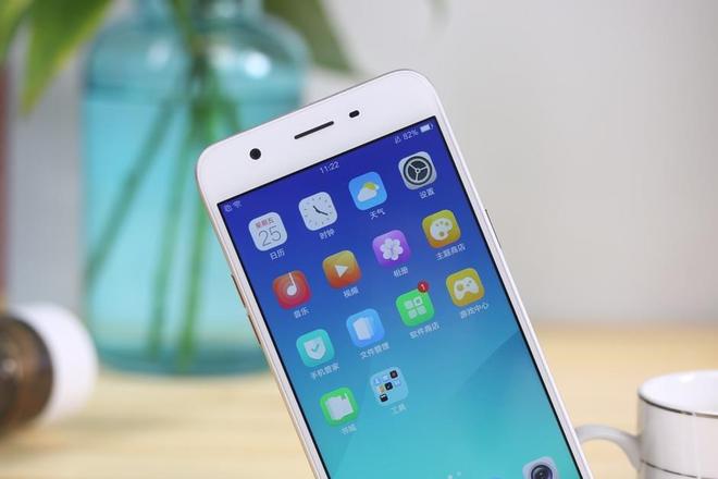 手机是oppo好还是荣耀好_oppoa57是哪一年的手机_手机是Oppo好还是小米的好