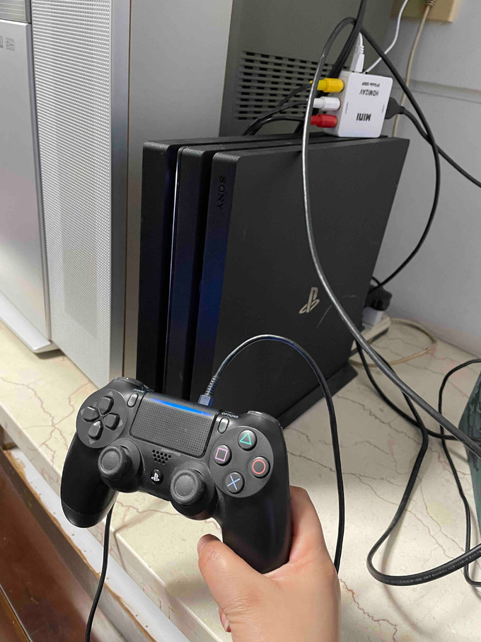 索尼滑盖手机上的跑酷游戏_索尼跑酷小子_索尼滑盖手机自带的游戏