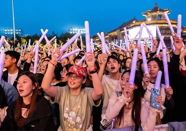 腾讯手游跳舞的游戏叫什么名字_腾讯的跳舞手机游戏_跳舞腾讯手机游戏有哪些