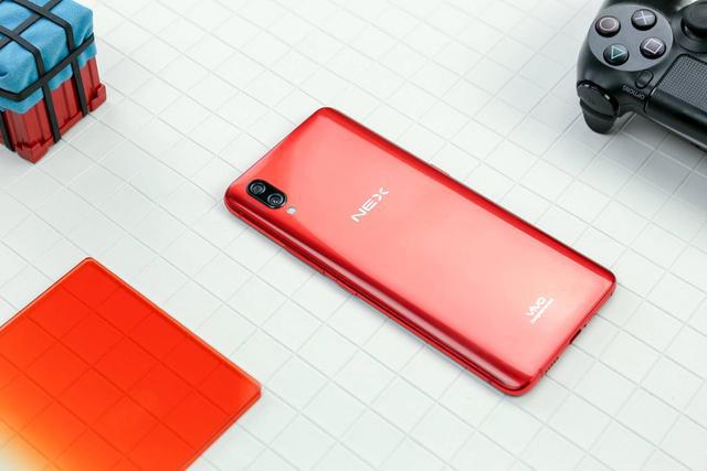 游戏手机nex-NEX 游戏手机：热血青春的战场，流畅游戏的神器