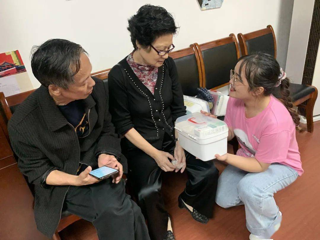 社筑：见证欢笑与泪水，传递爱与希望的温暖家园