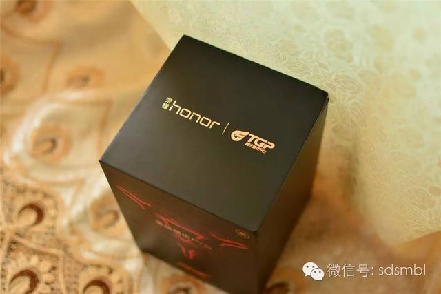 推荐几款游戏手机_最好的游戏手机百元机推荐_推荐款手机游戏
