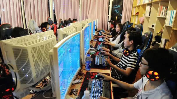 网吧手机游戏下载_网吧游戏app_去网吧下载