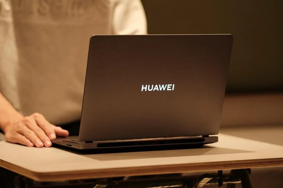 游戏手机红魔的售价是多少_售价红魔手机游戏是正品吗_红魔游戏手机价格