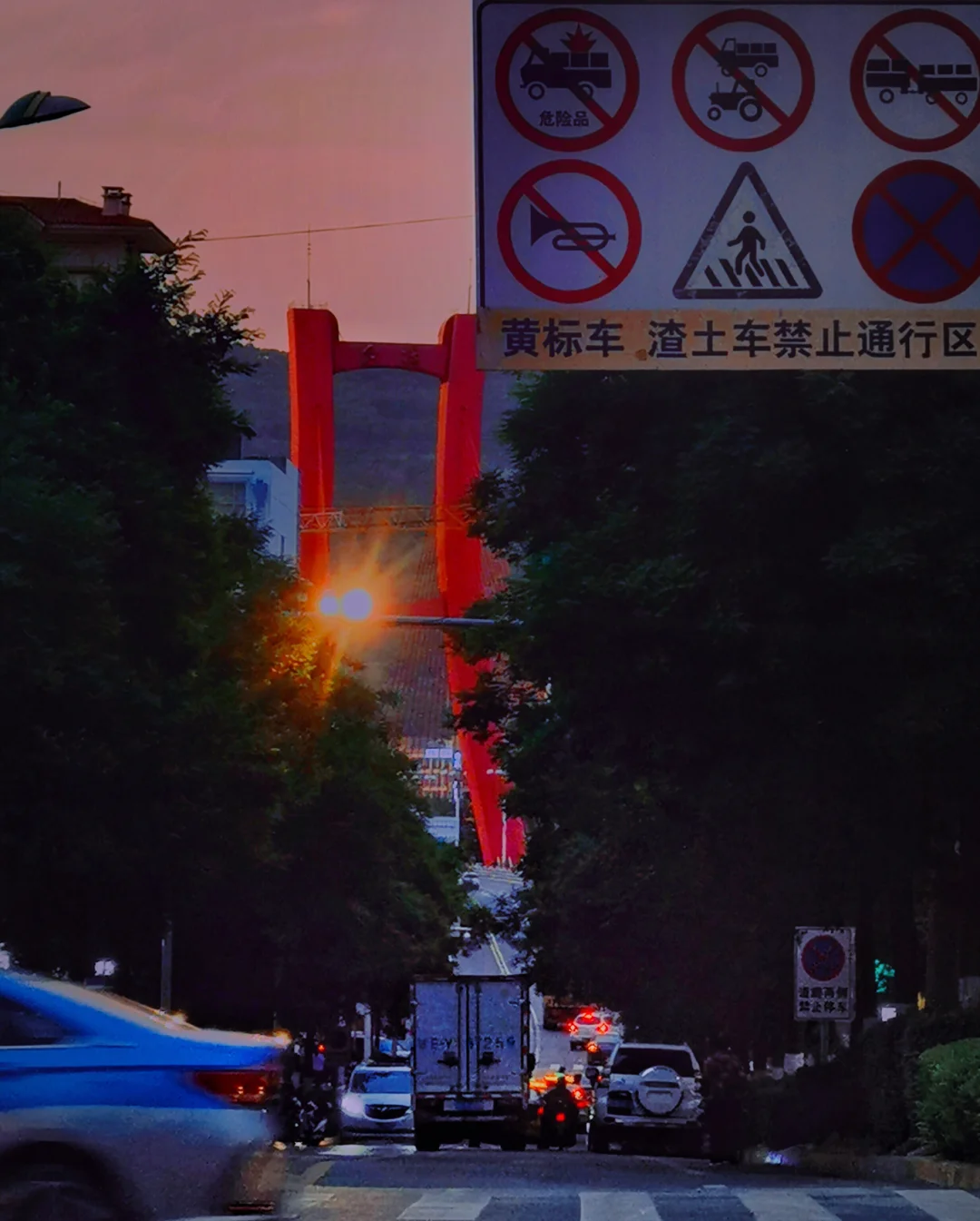 谁的手机里面全是游戏软件_里面软件手机游戏是什么_手机游戏应用软件