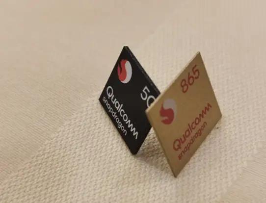 有什么滑滑的手机膜_游戏顺滑手机膜_手机膜彩膜